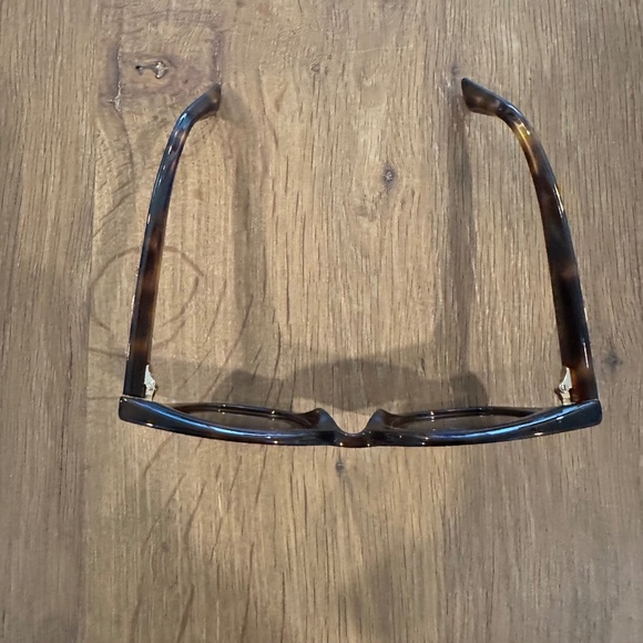 Gucci brown tortoise shell oversized sunglasses